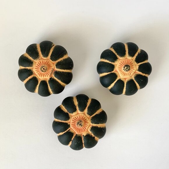 Ceramic Pumpkins Black Gourd Fall Halloween Home Decor Goth Whimsigoth Vintage - Picture 3 of 7